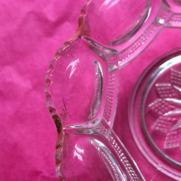 Vintage pressed glass desert bowls gold trim - Picture 8 of 10